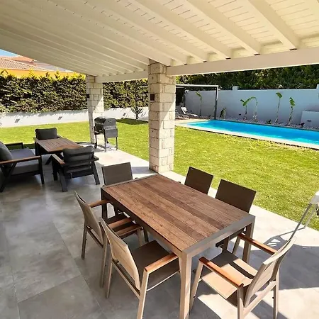 Sakin Ve Huzurlu Bir Tatil Icin… Çeşme